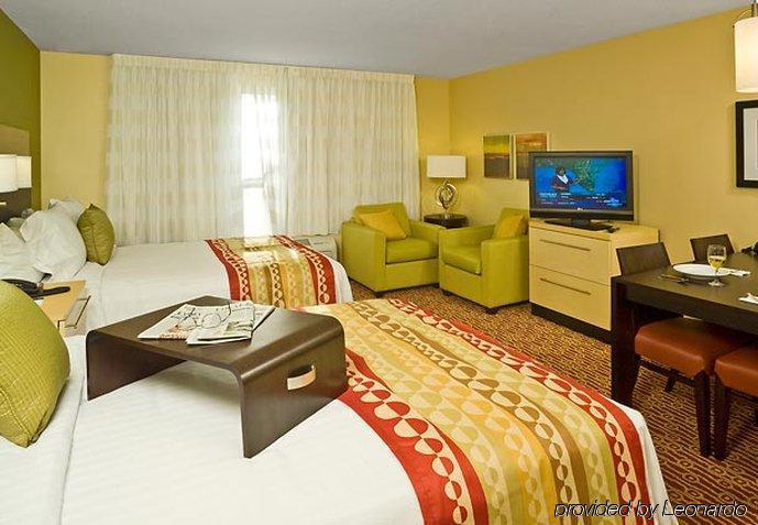 Towneplace Suites By Marriott Gilford Room photo